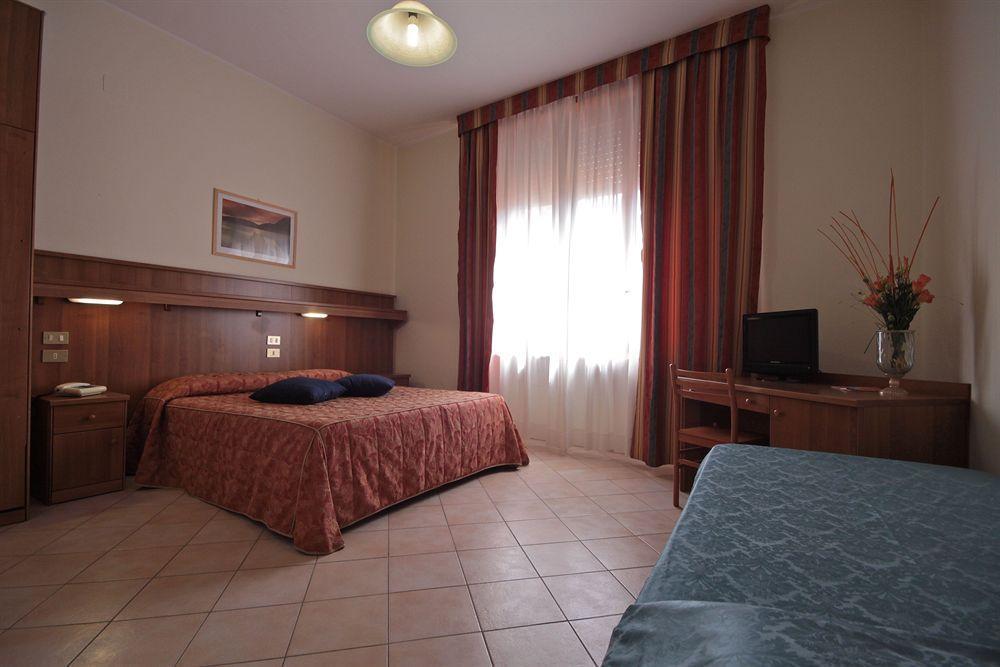 Apartament Casa San Giuseppe Rzym Zewnętrze zdjęcie